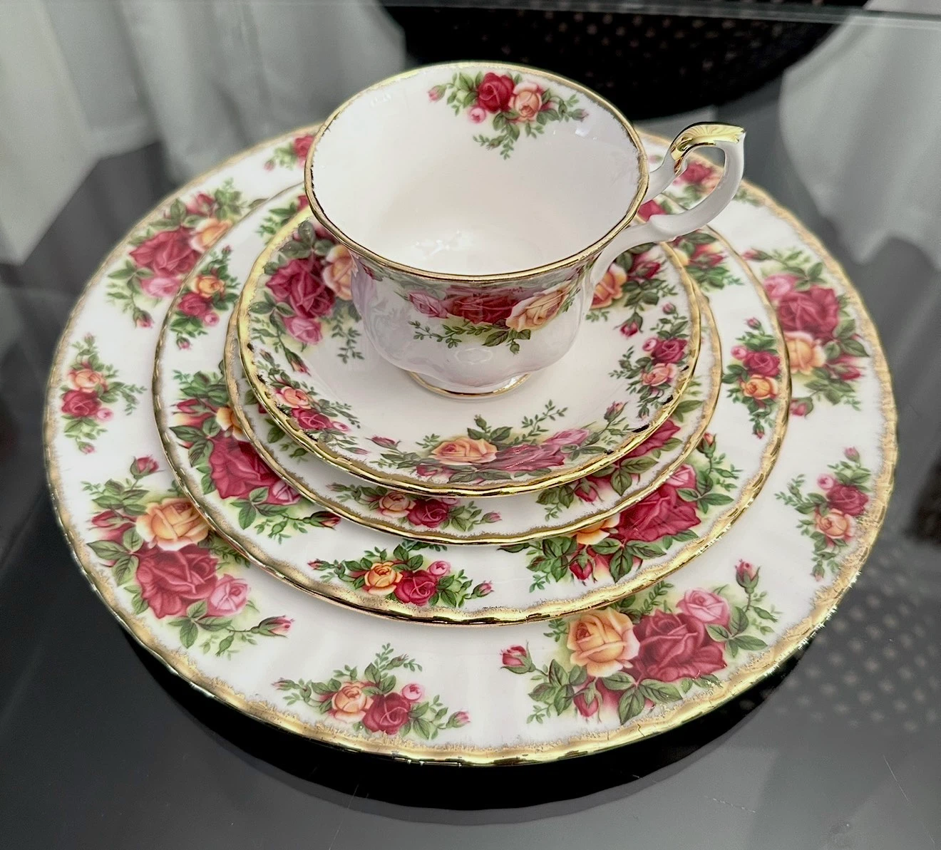 Royal Albert Old Country Rose 5 piece place setting - photo 2