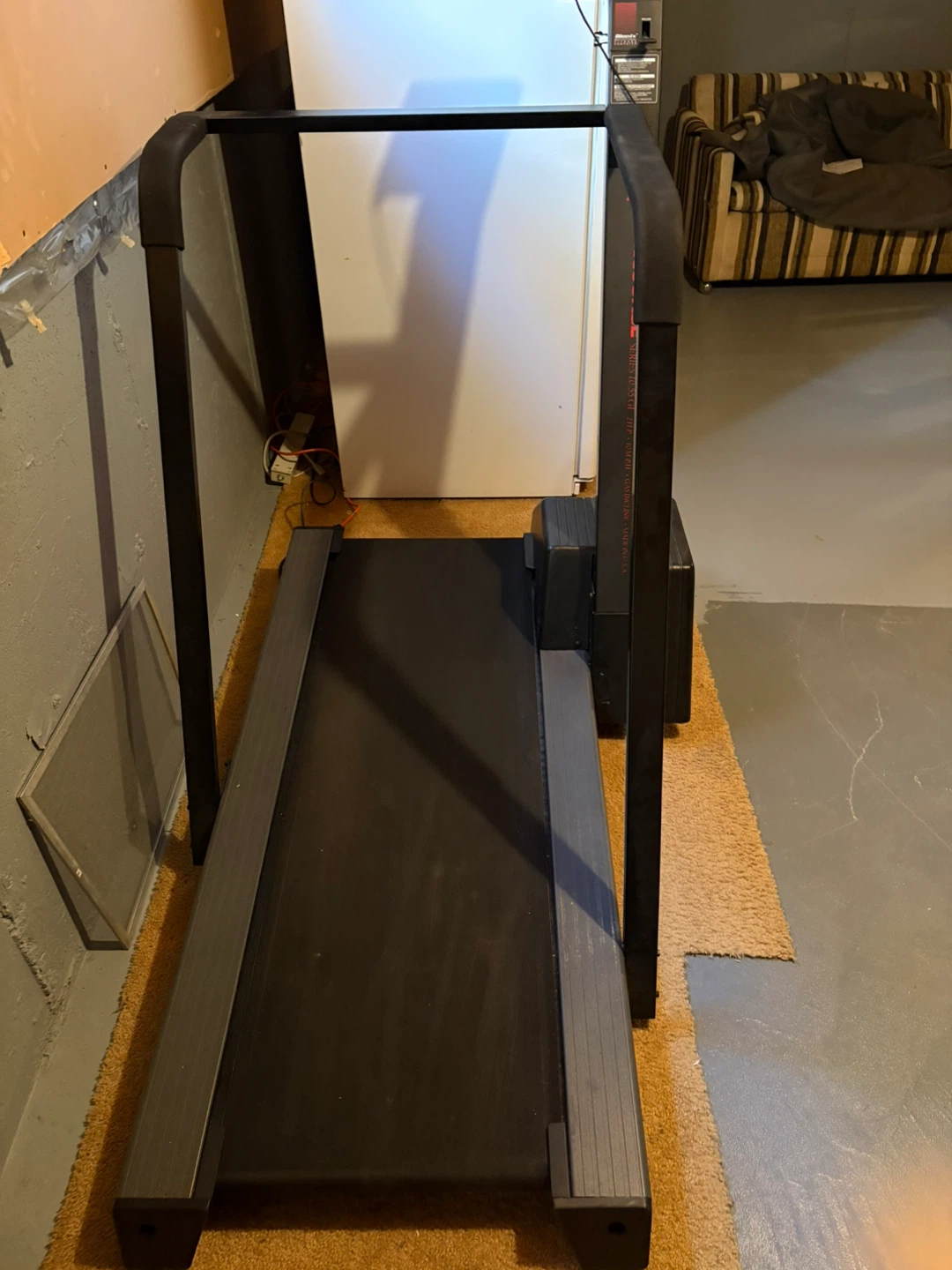 Treadmill FREE - photo 2