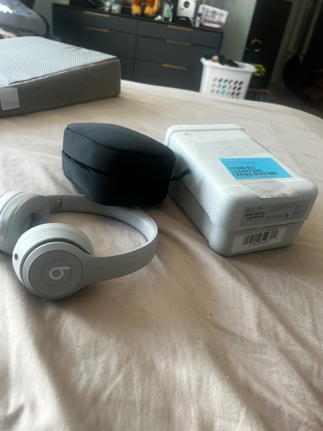 Beats Solo 4 Wireless Headphones - Slate Blue - photo 4