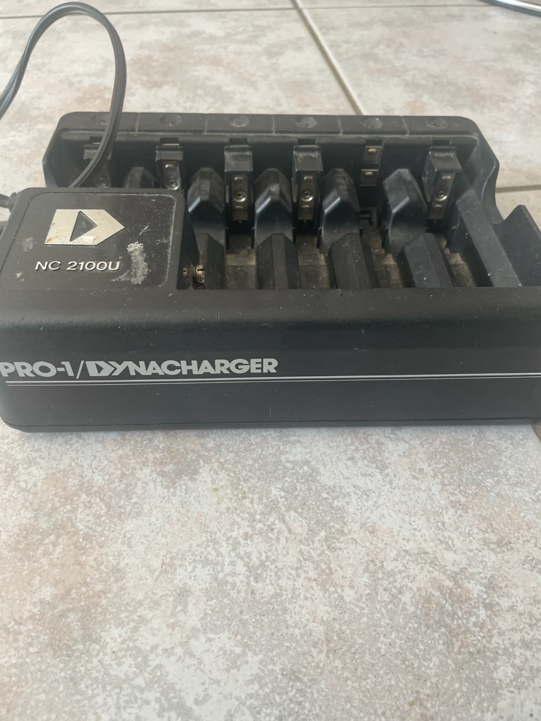 Pro-1 Dynacharger NC 2100U Battery Charger