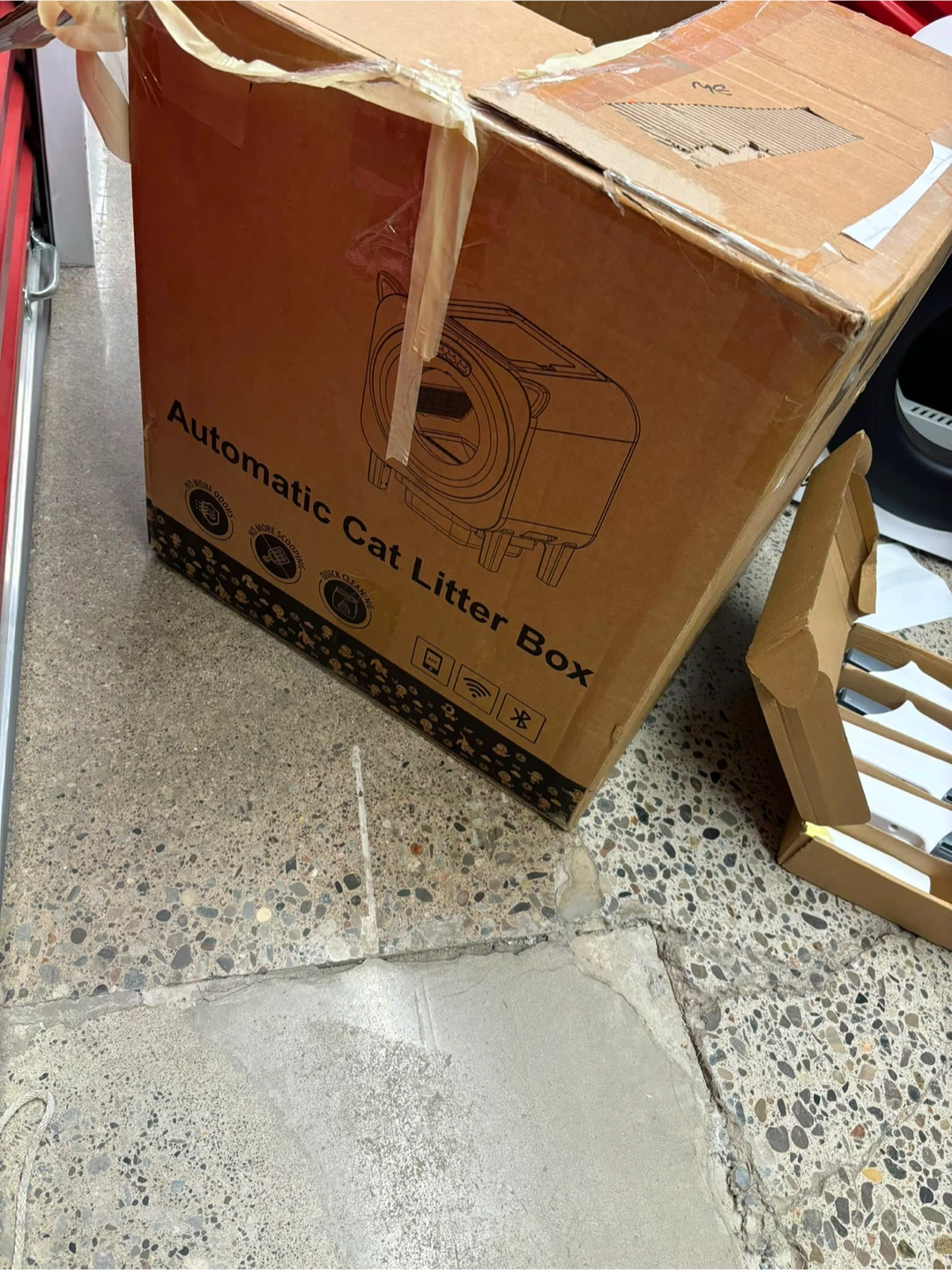 like new Automatic Smart Cat Litter Box - photo 2
