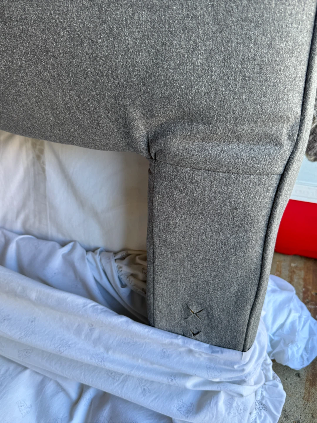 Grey Fabric Tufted Headboard - photo 4