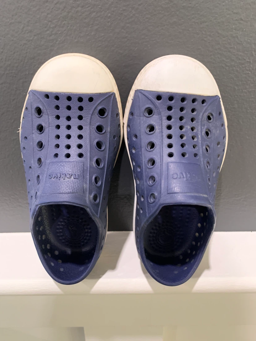 Native Shoes Jefferson Navy Blue Kids - size c7