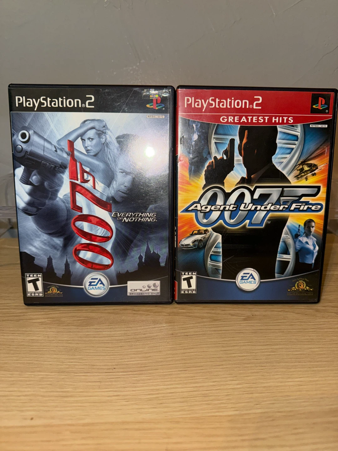 2 James Bond 007 PlayStation 2 Games