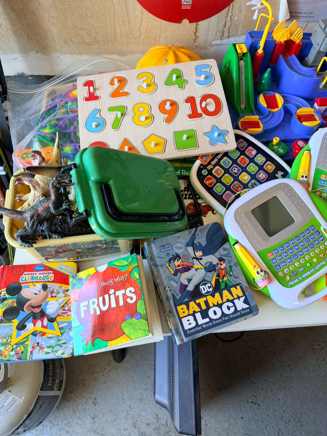Large Collection of Assorted Kids Toys and Books - photo 4