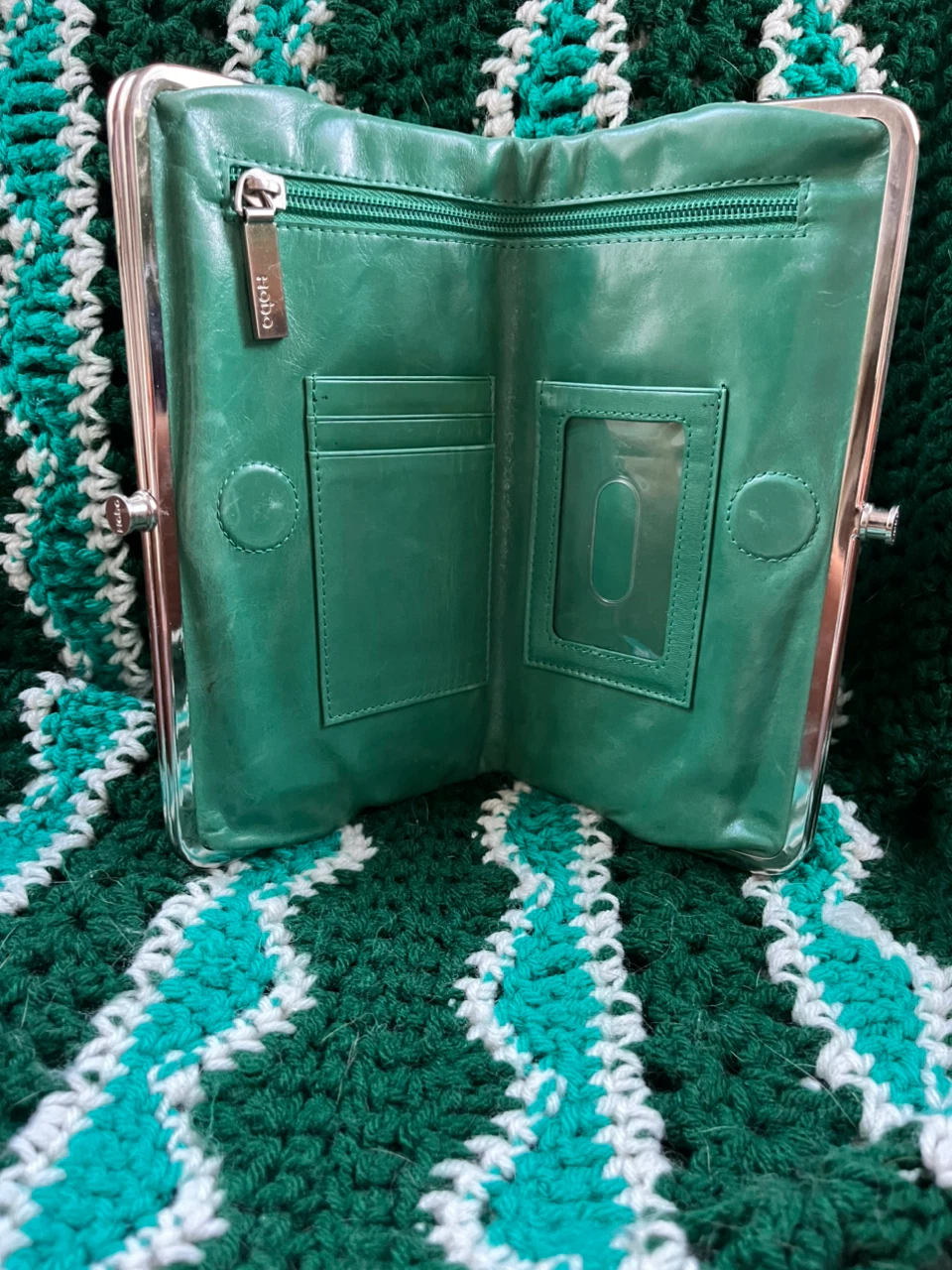 Hobo The Original Green Leather Wallet - photo 5