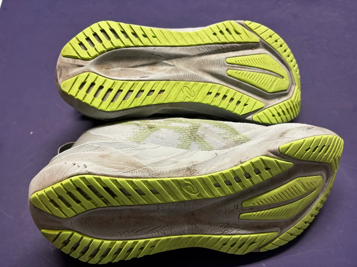 Asics Novablast 5 M8/W9.5 Running Shoes - photo 3