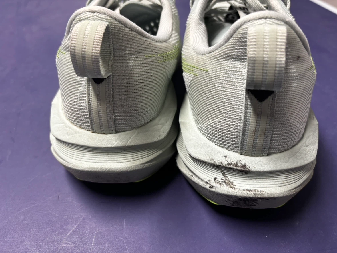 Asics Novablast 5 M8/W9.5 Running Shoes - photo 4