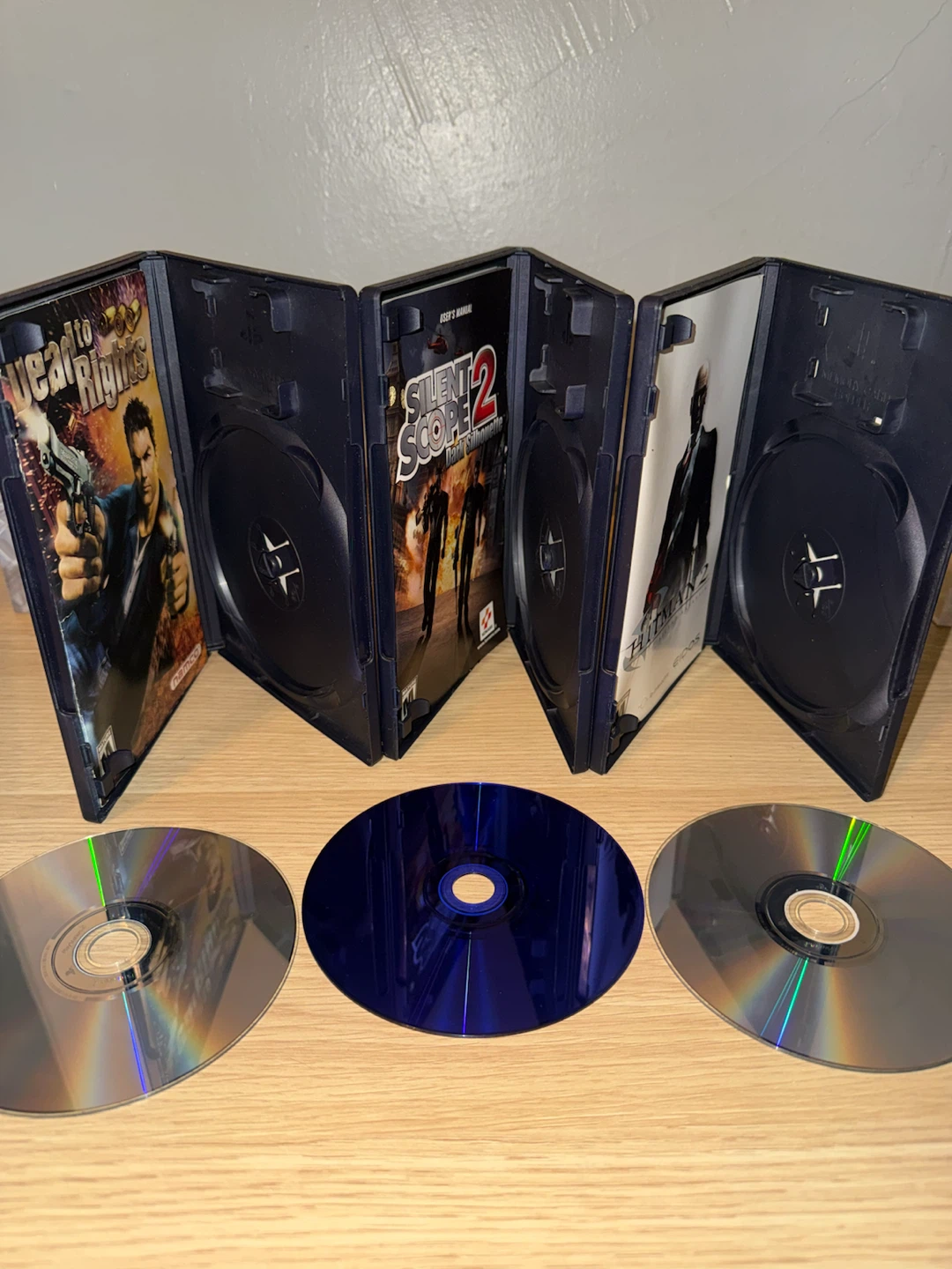 3 PlayStation 2 Games: Dead to Rights, Silent Scope 2, Hitman 2 - photo 3