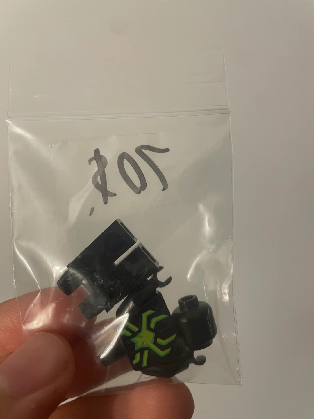 TAKING OFFERS LEGO MARVEL FIGURES - photo 3