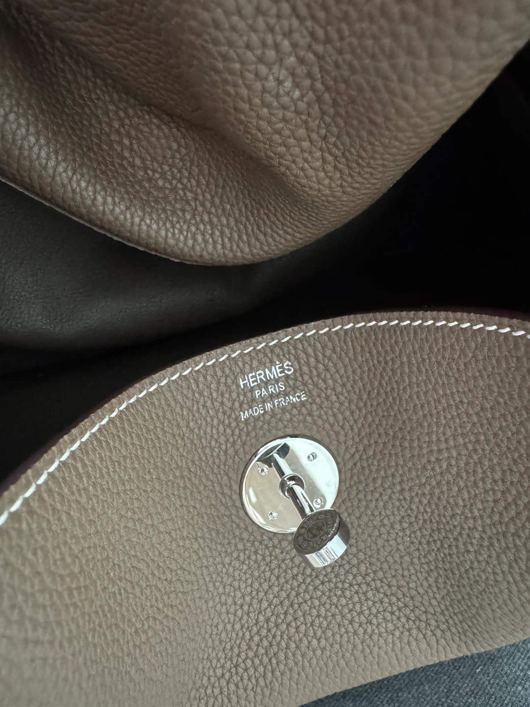 Hermes Lindy Bag taupe grey - photo 2