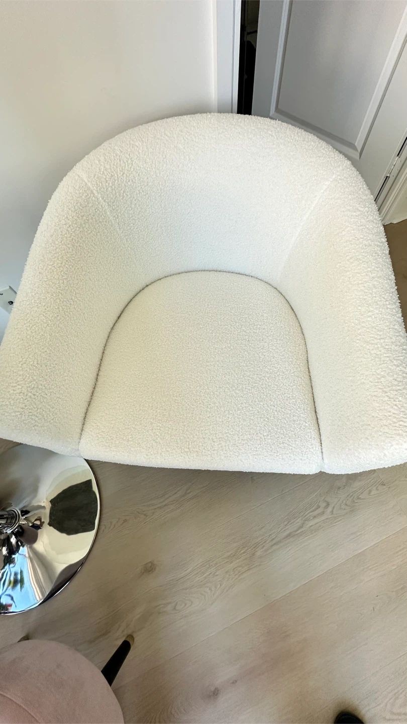 2 White Bouclé Accent Chairs - photo 4