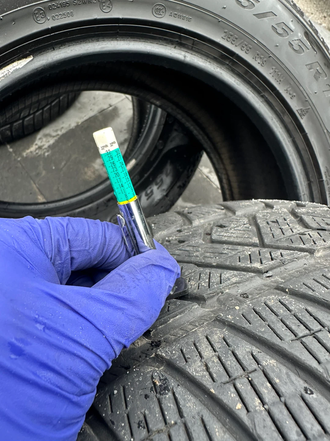 255/55/19 winter tires Pirelli Scorpion - photo 2