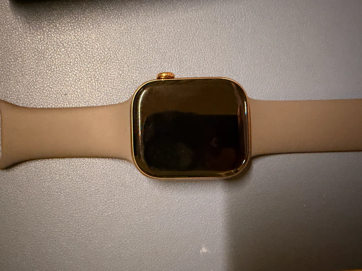Apple Watch Series 10 46mm Titanium Gold Case