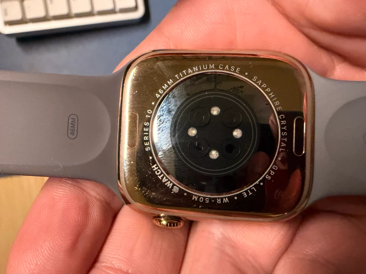 Apple Watch Series 10 46mm Titanium Gold Case - photo 2