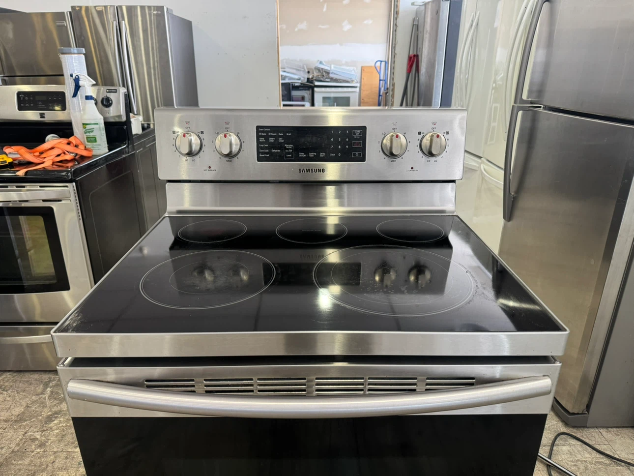 Samsung 30” Stainless Steel Electric Range - photo 2