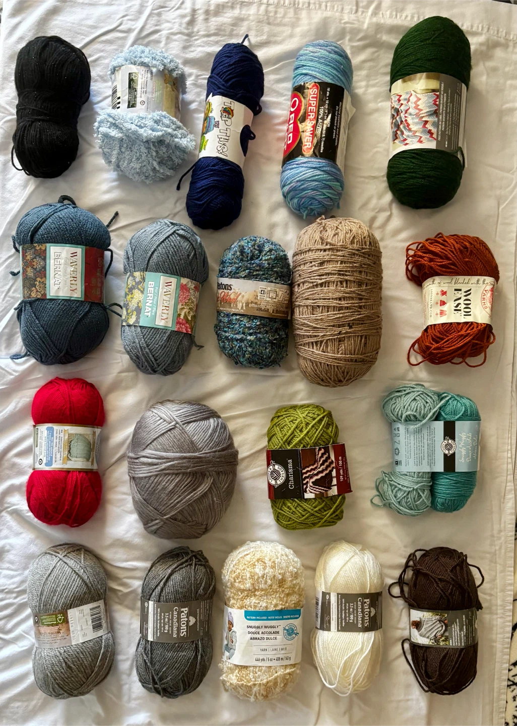 Assorted craft yarn collection - photo 2