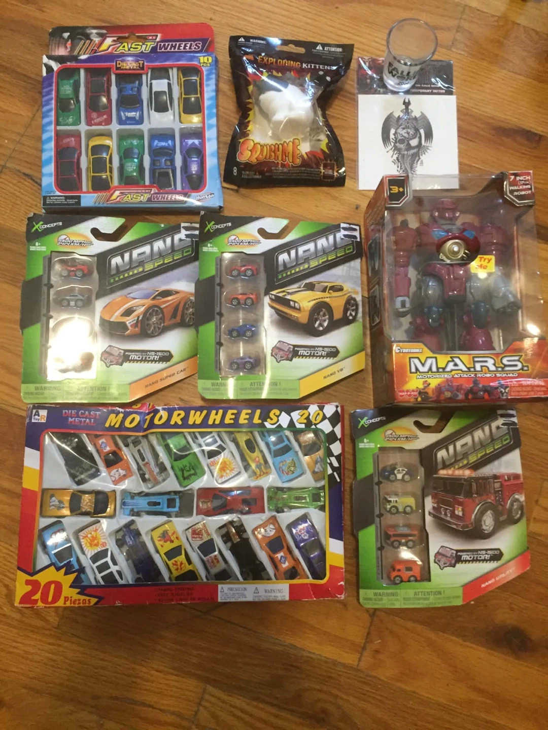 Large Collection of Assorted Toy Die-Cast Cars