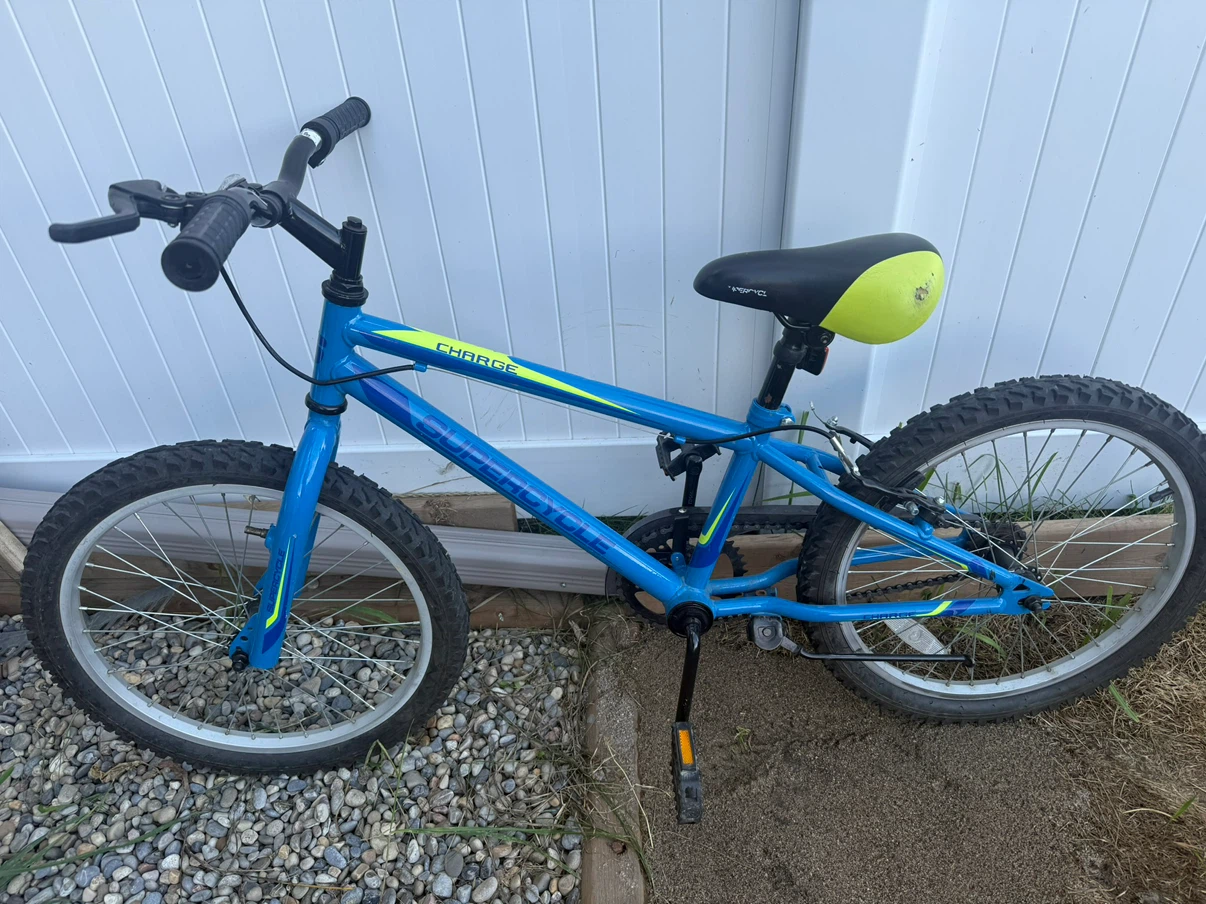 Supercycle Charge-BMX Bike- 20”- Like New - photo 4