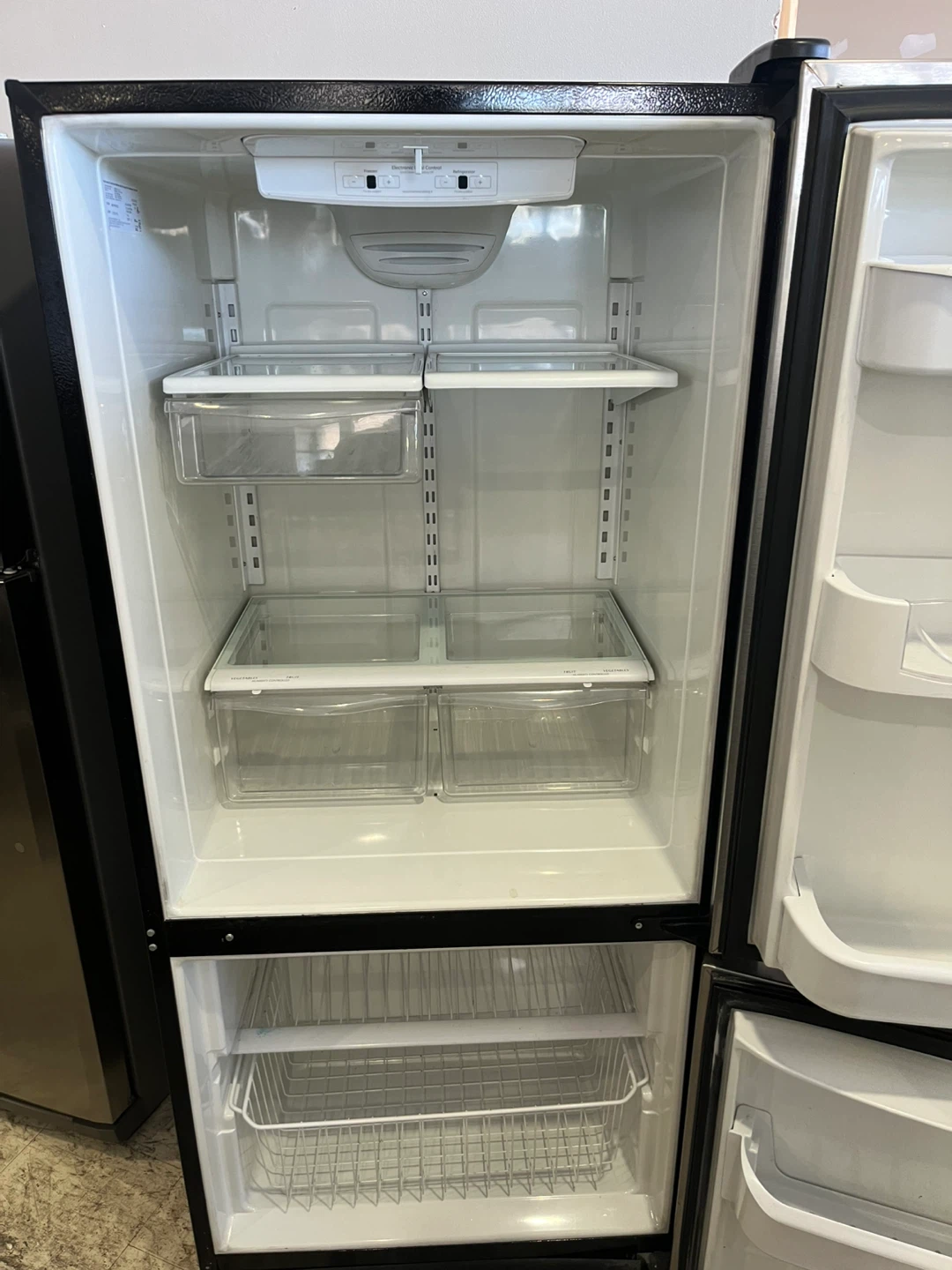 Maytag 30”Stainless Steel Bottom Freezer Fridge - photo 2