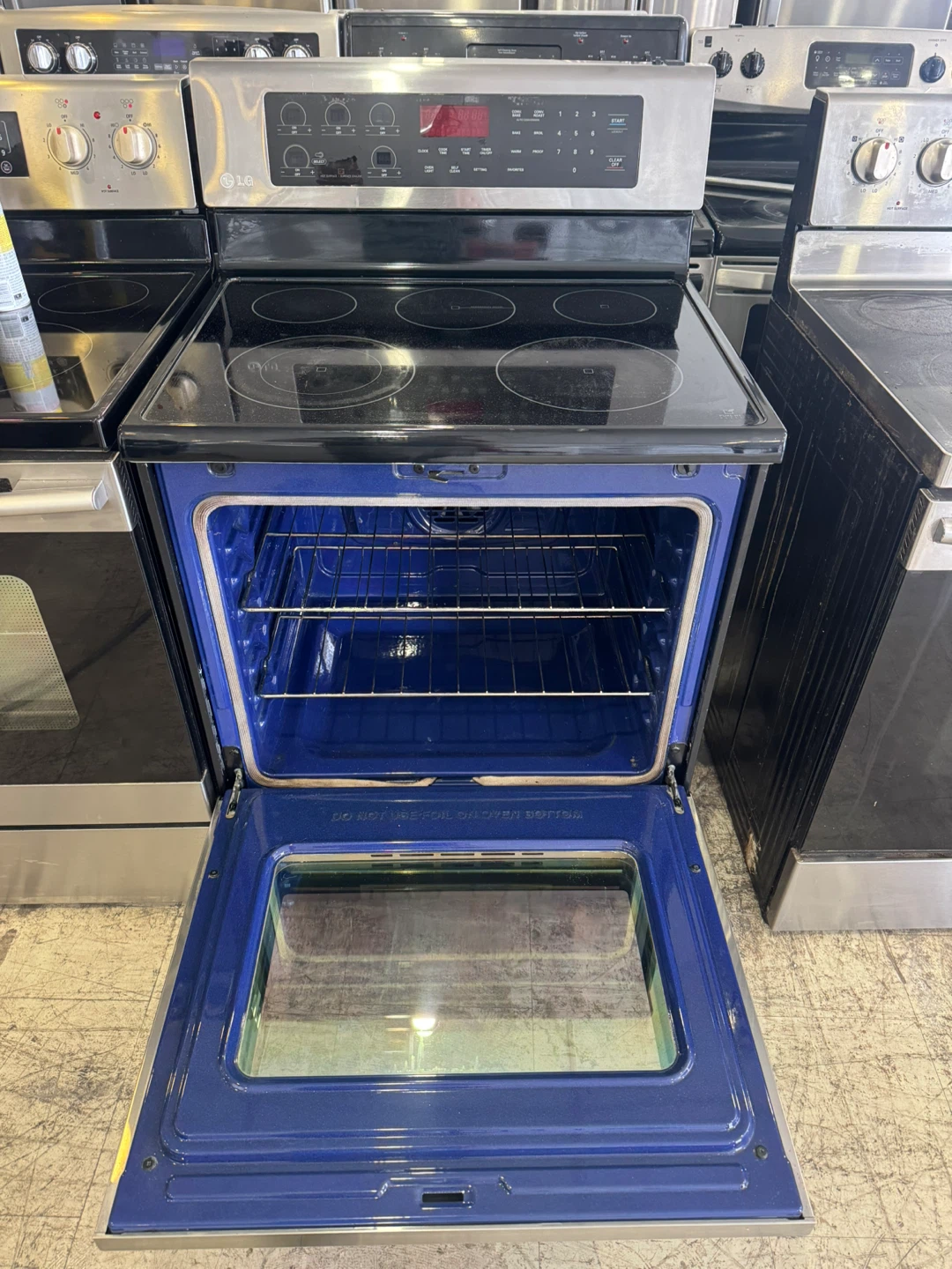 LG 30” Stainless Steel Electric Stove - photo 3