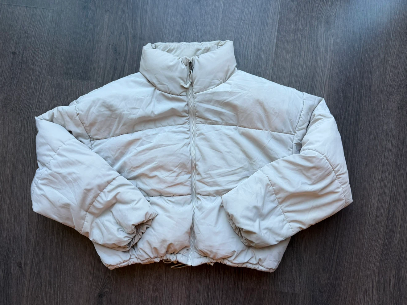 H&M Divided Off-White Puffer Jacket - photo 2