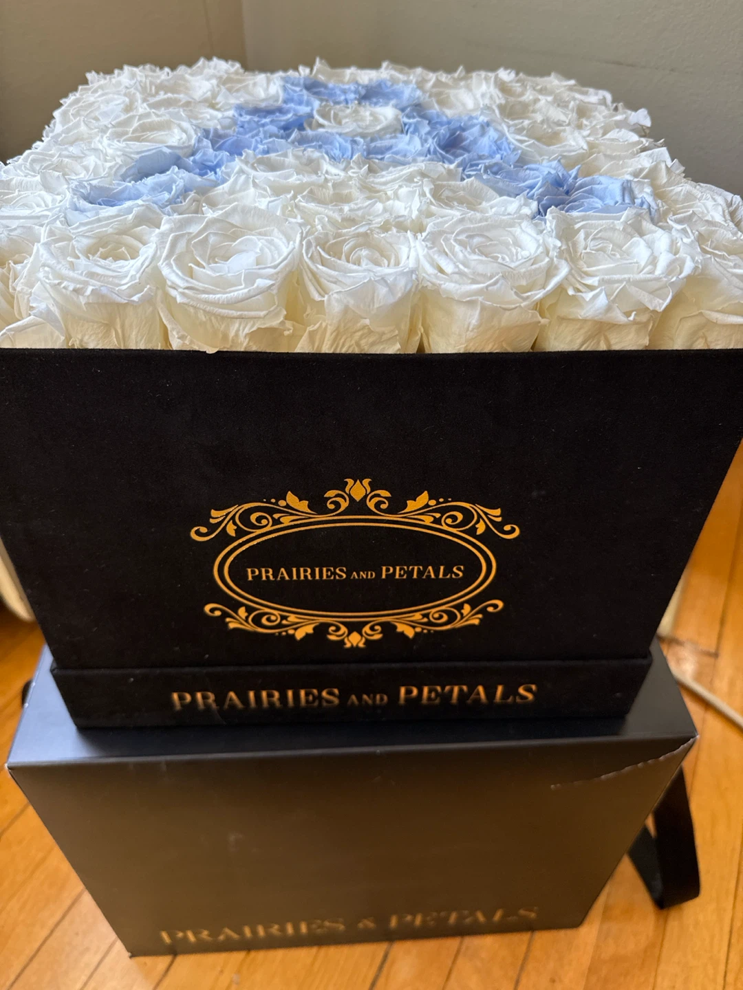 Prairies and Petals preserved rose box - photo 3