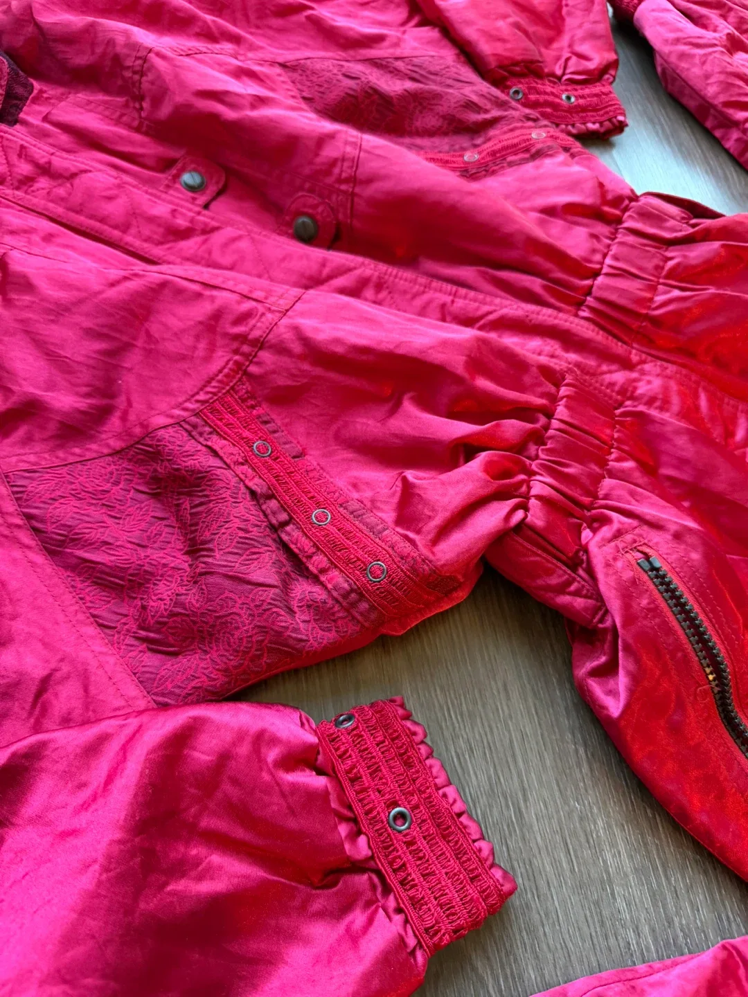 Vintage Hot red Ski Suit - photo 4