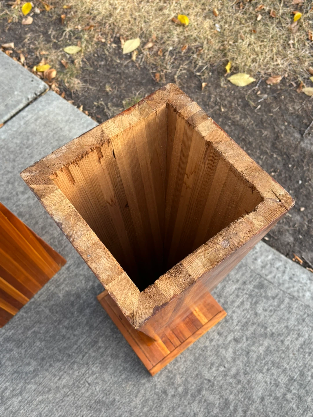Cedar wood Display Pedestals stand - photo 4