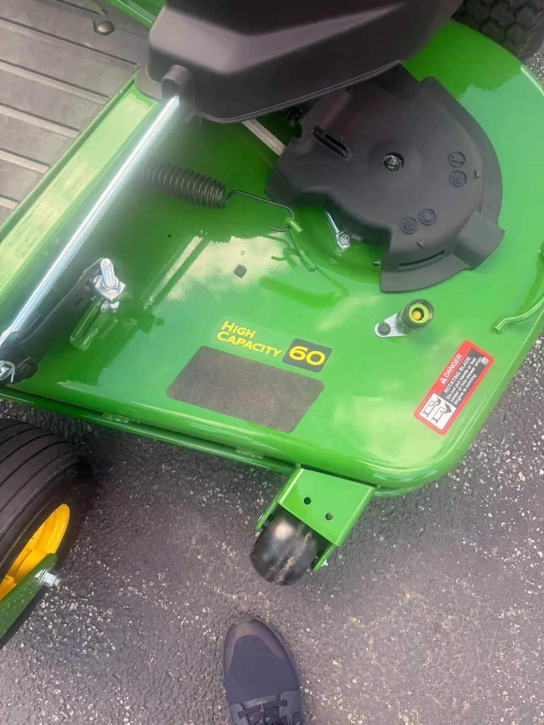 John Deere Z545R ZTrak Mower with 60-in. Deck