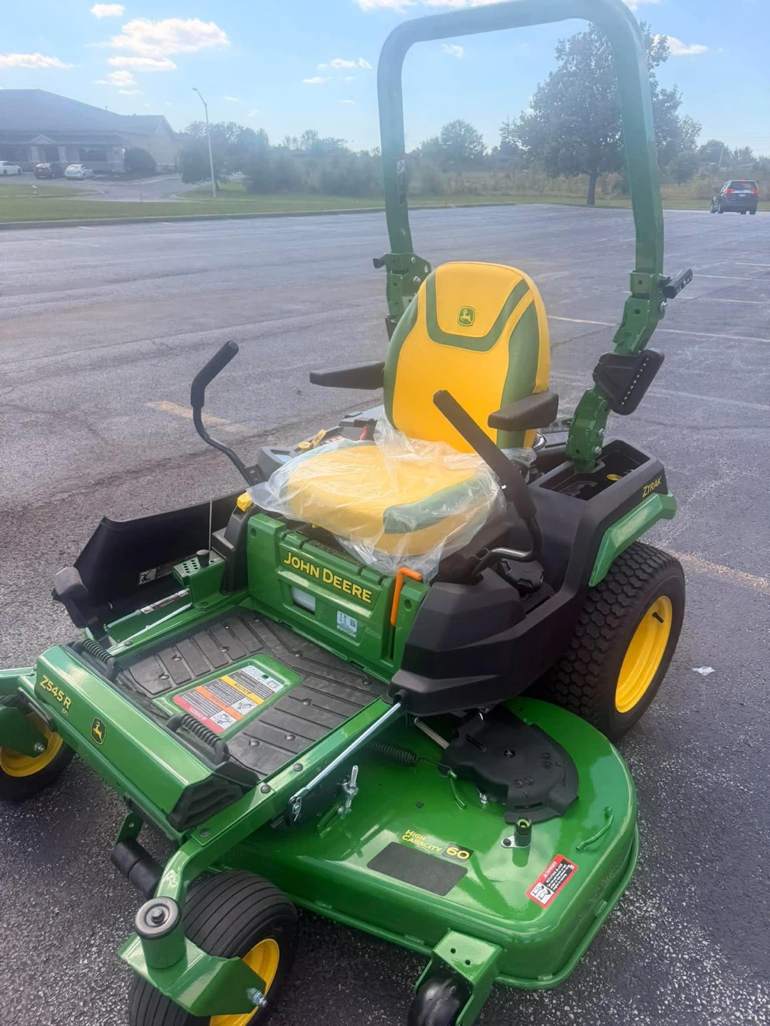 John Deere Z545R ZTrak Mower with 60-in. Deck - photo 3