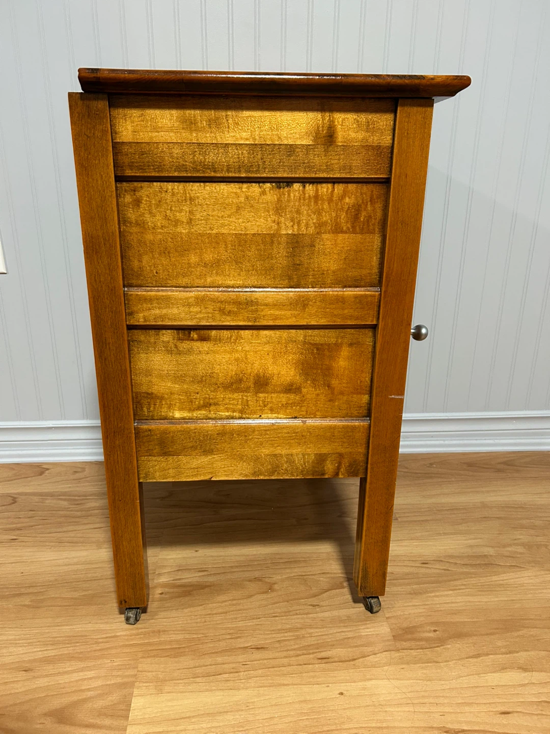 Antique nightstand / side table - photo 5