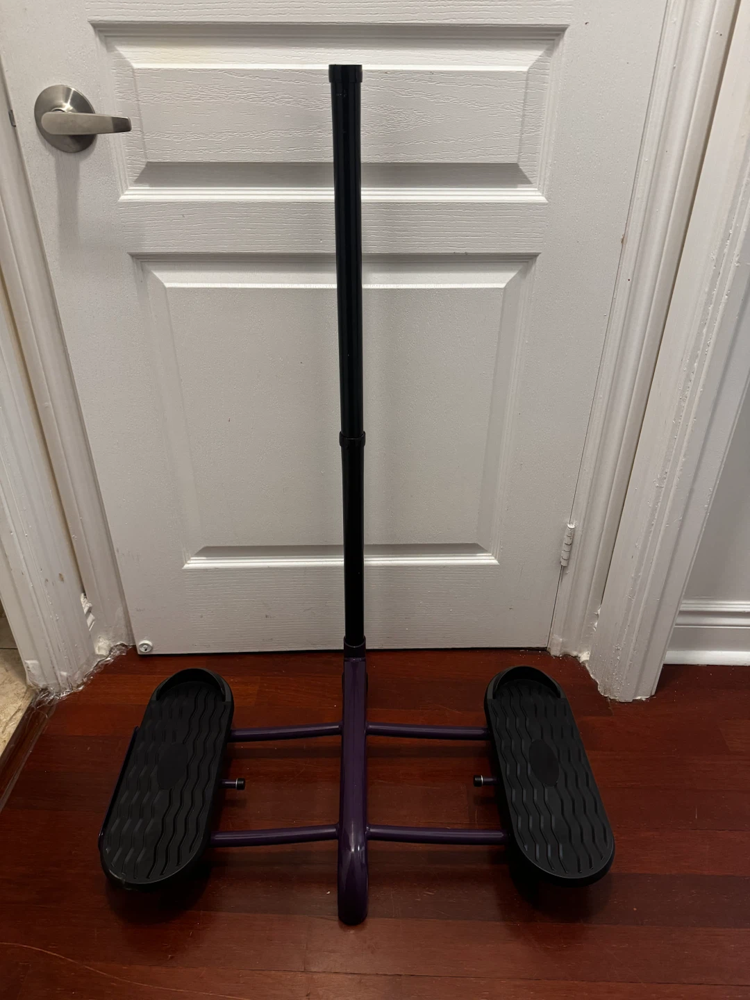 Leg Master exercise machine - photo 2