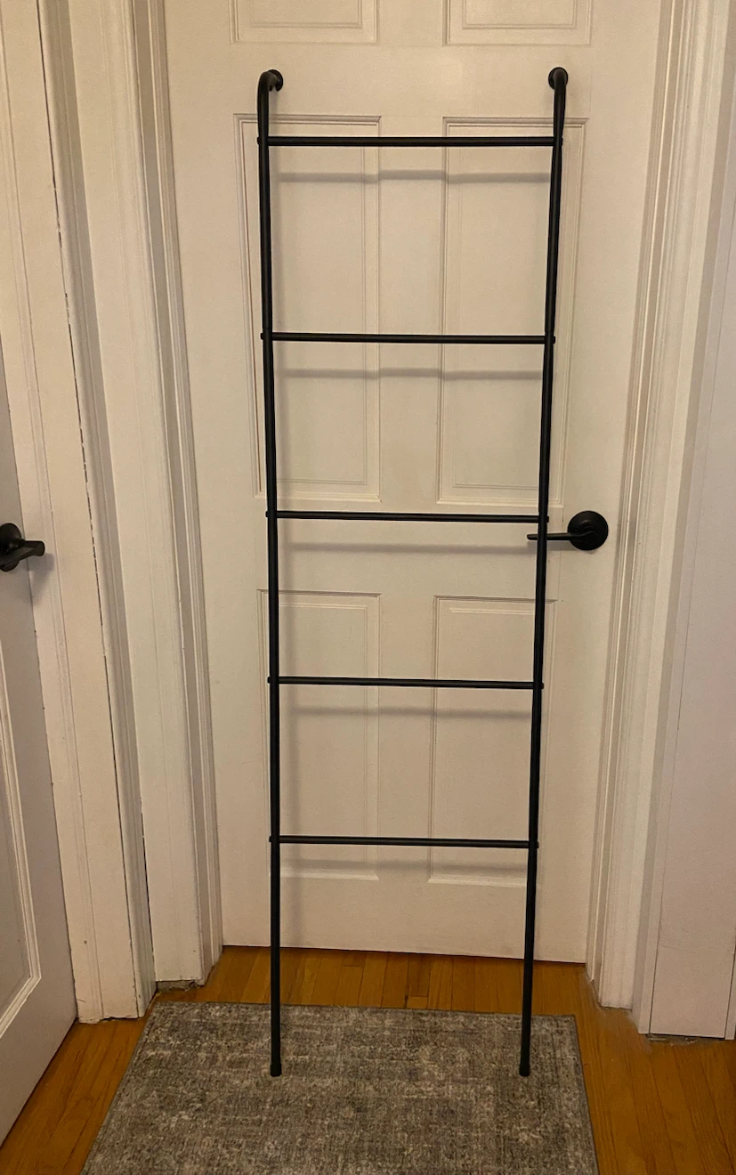 Black Metal Blanket or Towel Ladder - photo 4