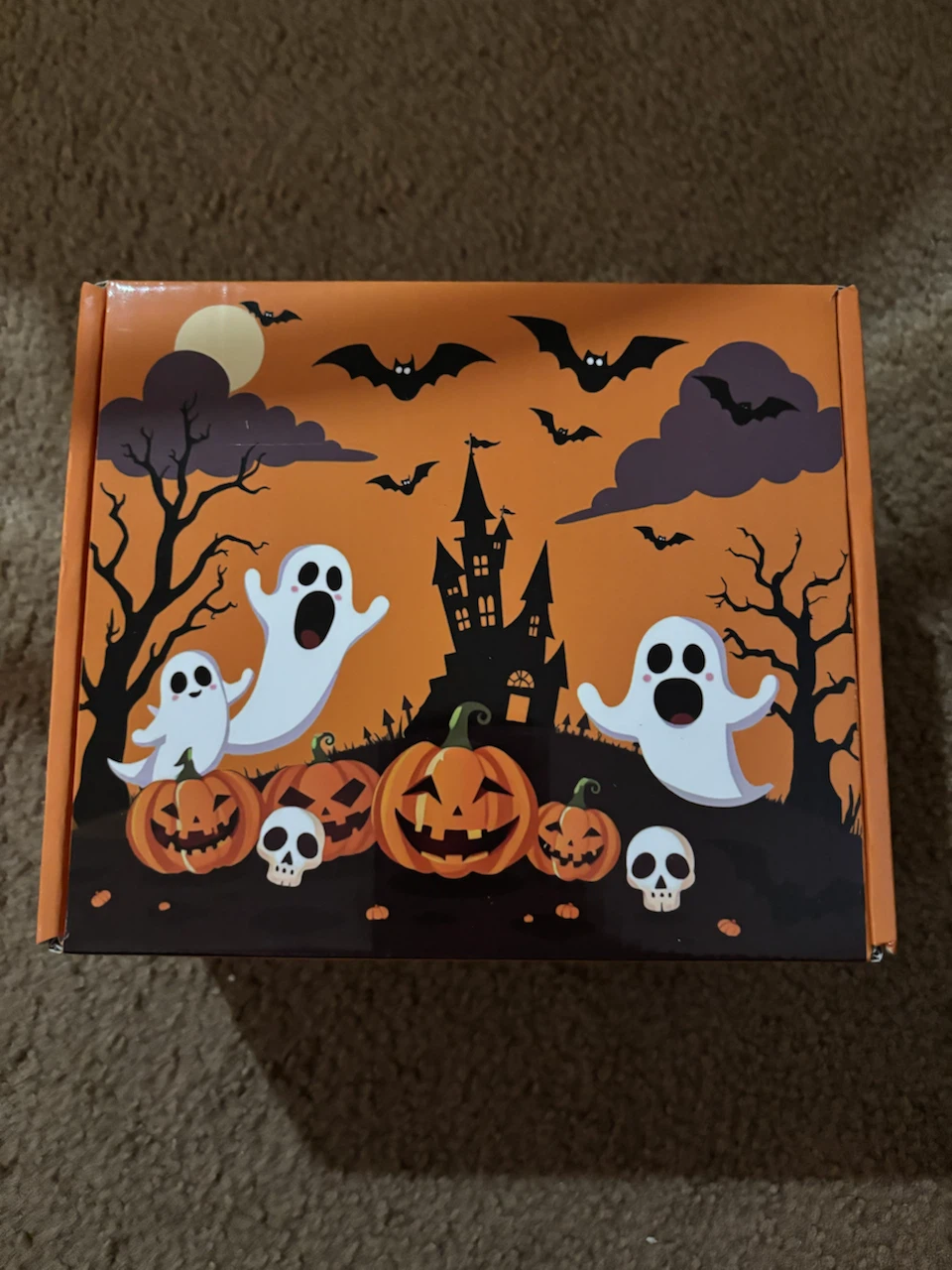 ONLY 10.00! NEW HALLOWEEN BOO BASKET BOX!