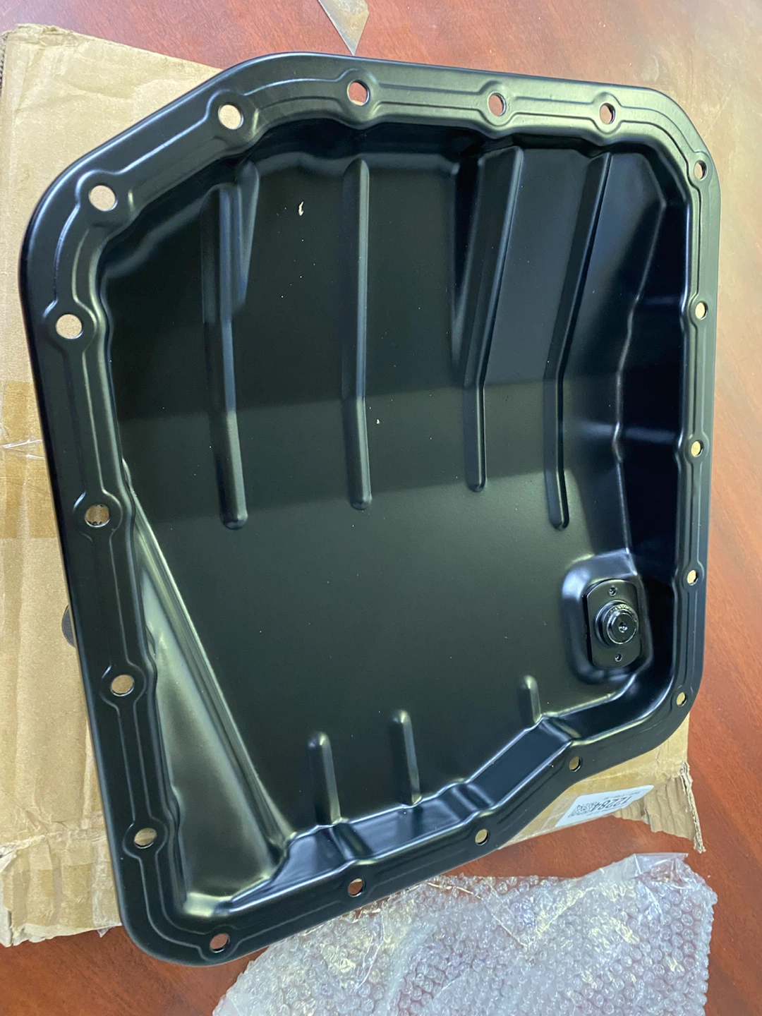 Toyota Vehicles Trans oil pan - photo 2