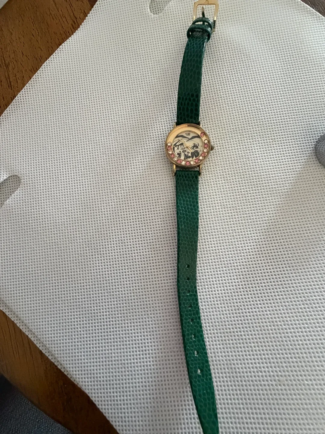 Vintage Warner Bros. Fossil Pepe Le Pew Watch - photo 2