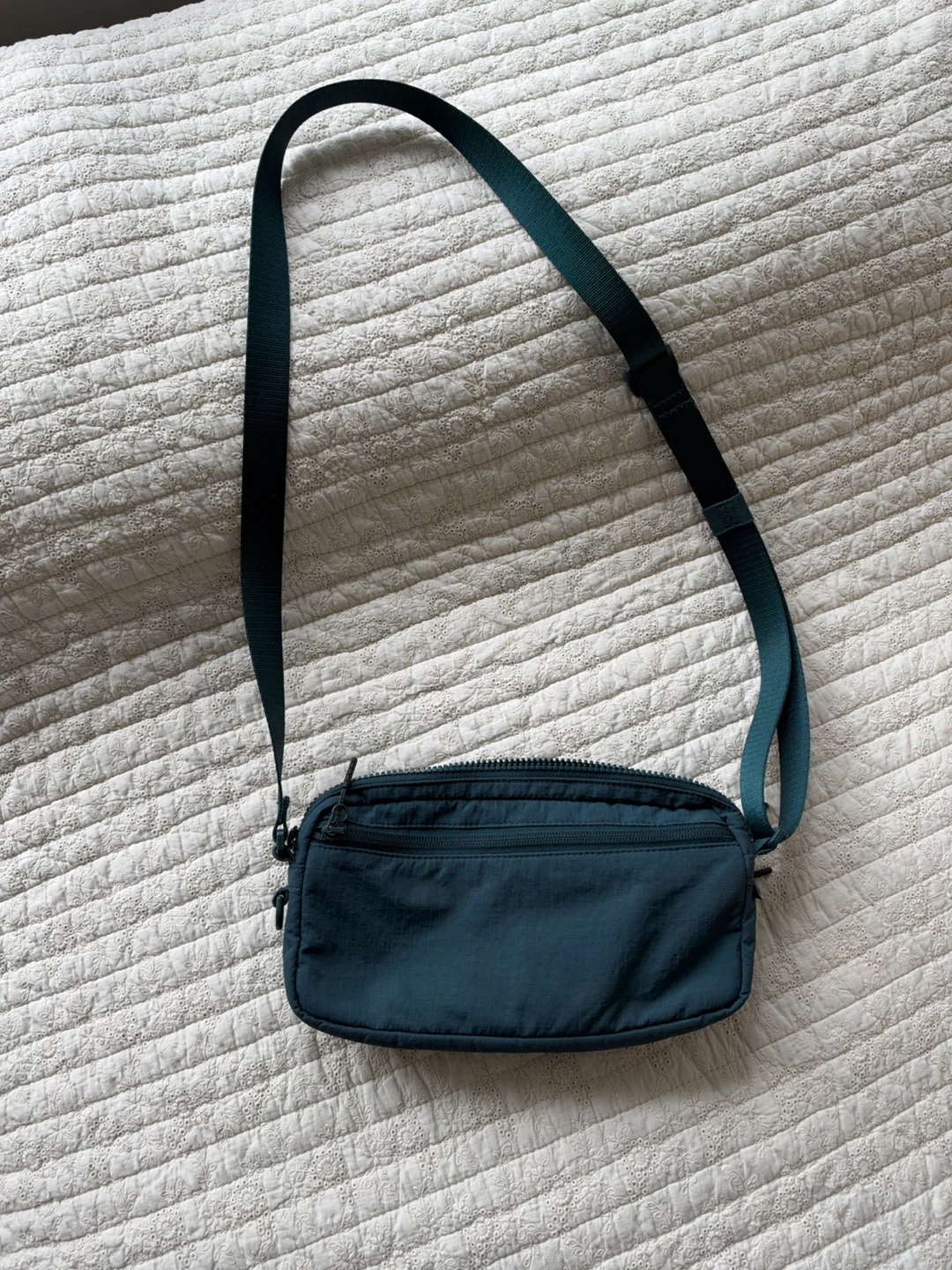 Lululemon Multi-Pocket Crossbody Bag 2.5L Green - photo 2