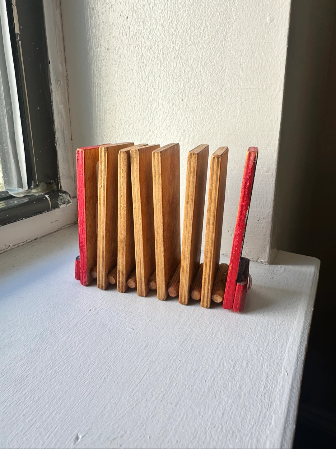 Vintage Hand-Painted Wooden Accordion Trivet - photo 5