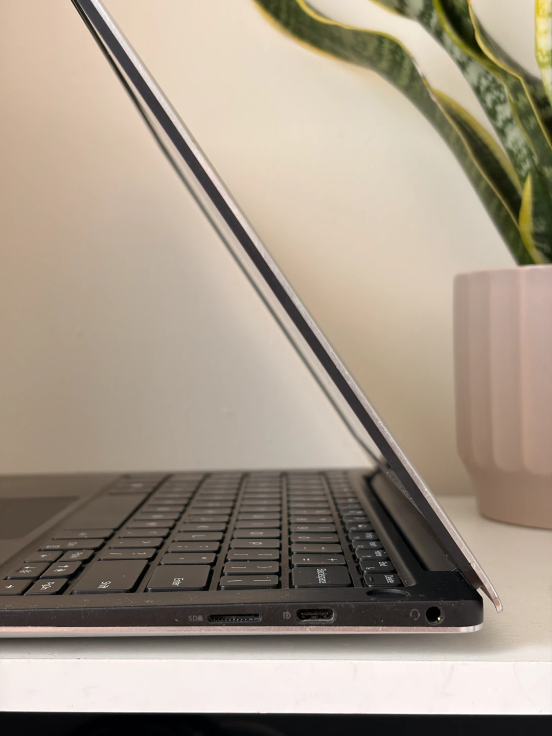 Dell XPS 13 7390 Powerful Laptop — i7-10th / 8Gb / 256GB - photo 4