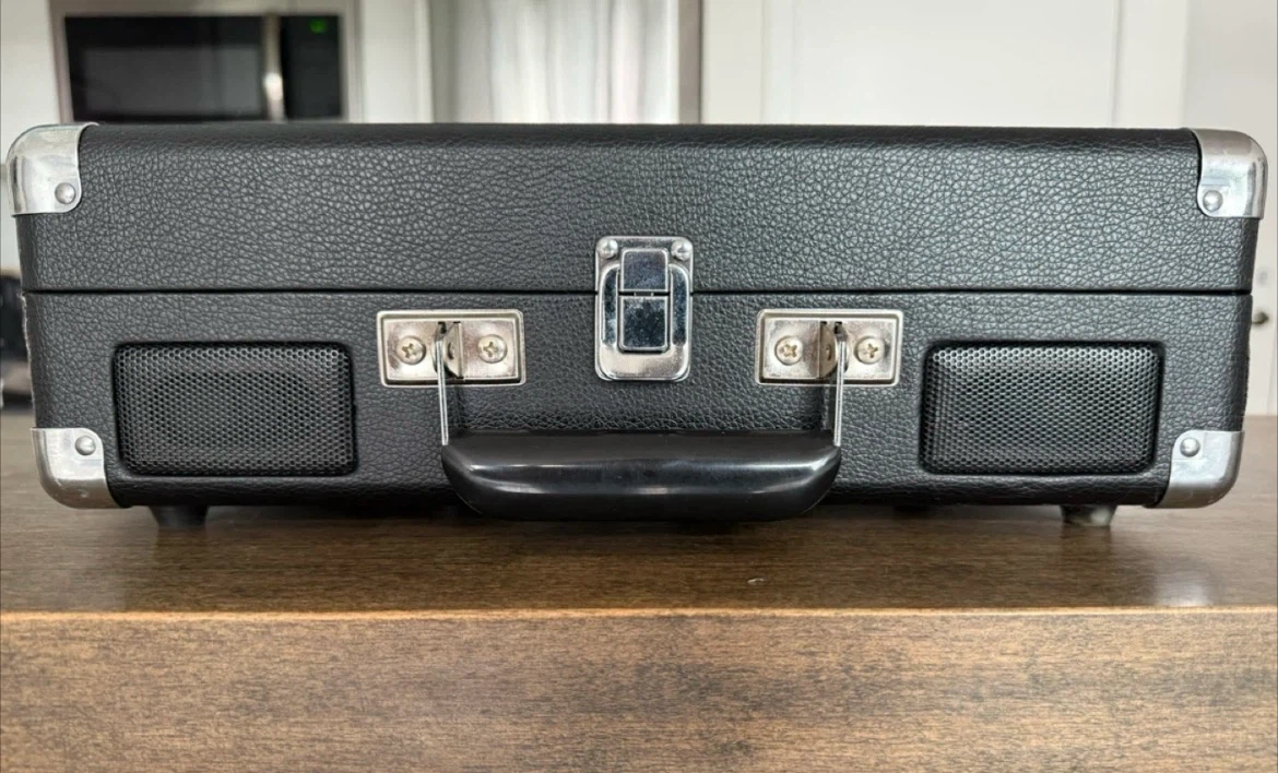 Crosley Portable Turntable - photo 3