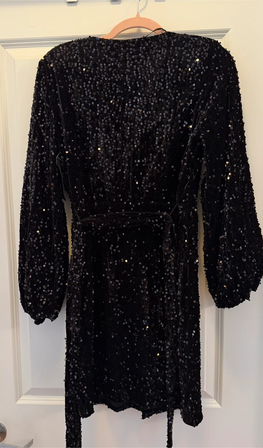 Vero Moda Black Sequin Wrap Party Dress Small BNWT - photo 4