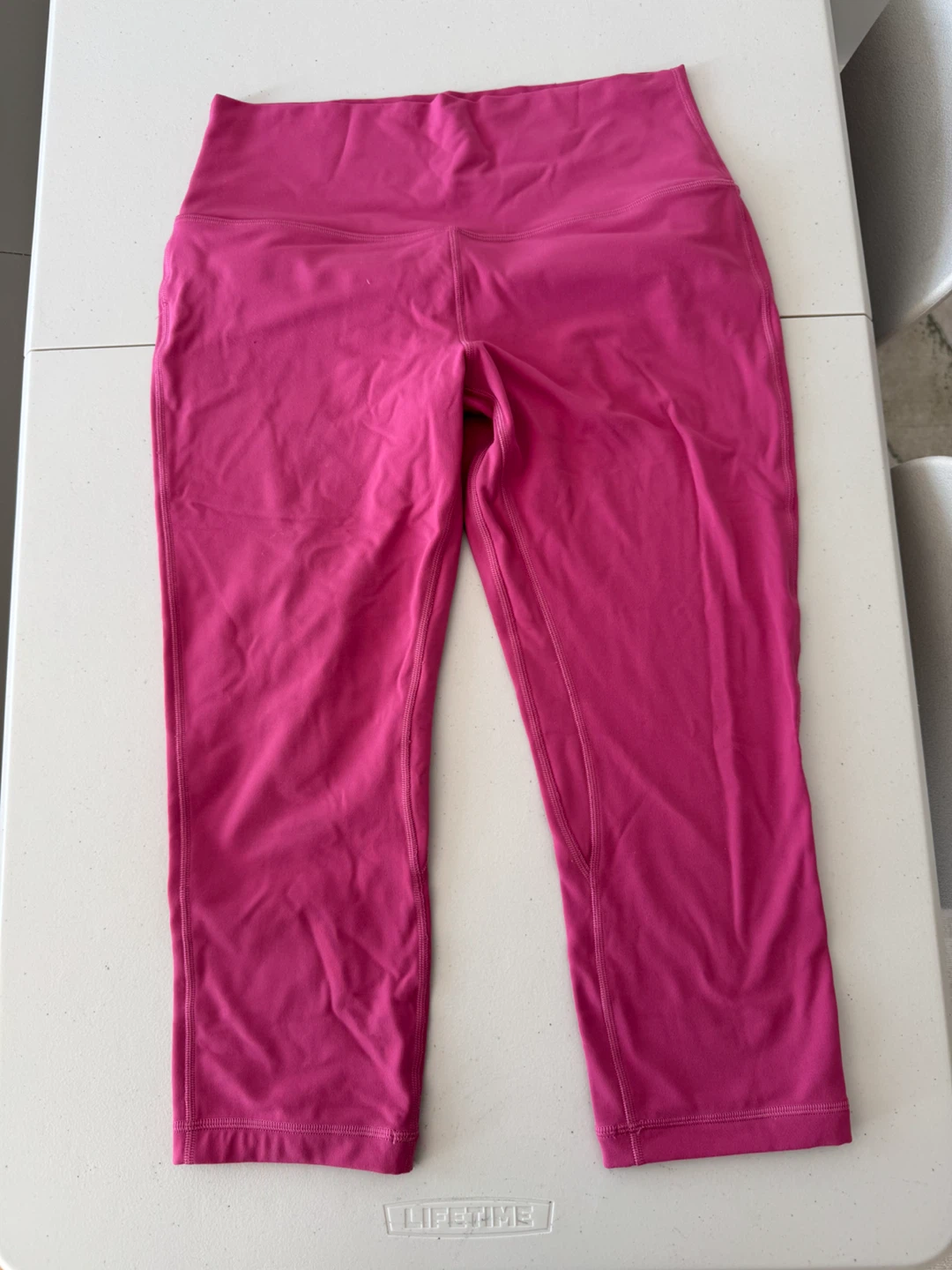 Lululemon Pink Capri Leggings 10 double-lined thick - photo 2