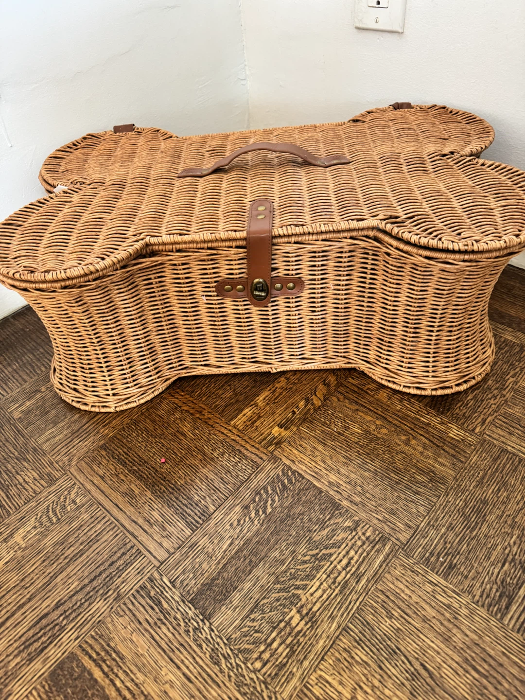 Dog toy basket
