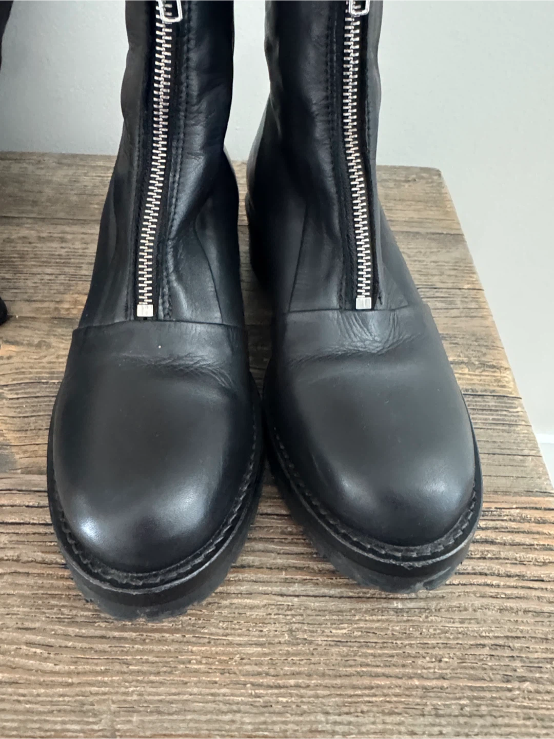 Little burgundy zip front leather boots - photo 5