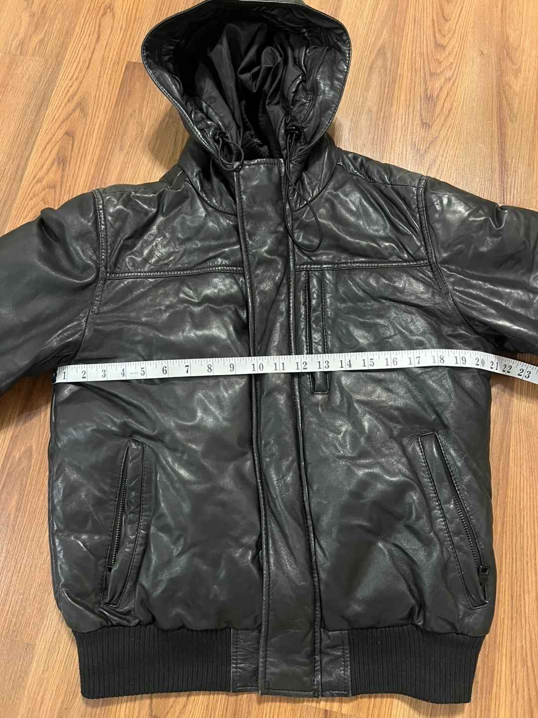 Danier Leather Hooded Winter Bomber - photo 4