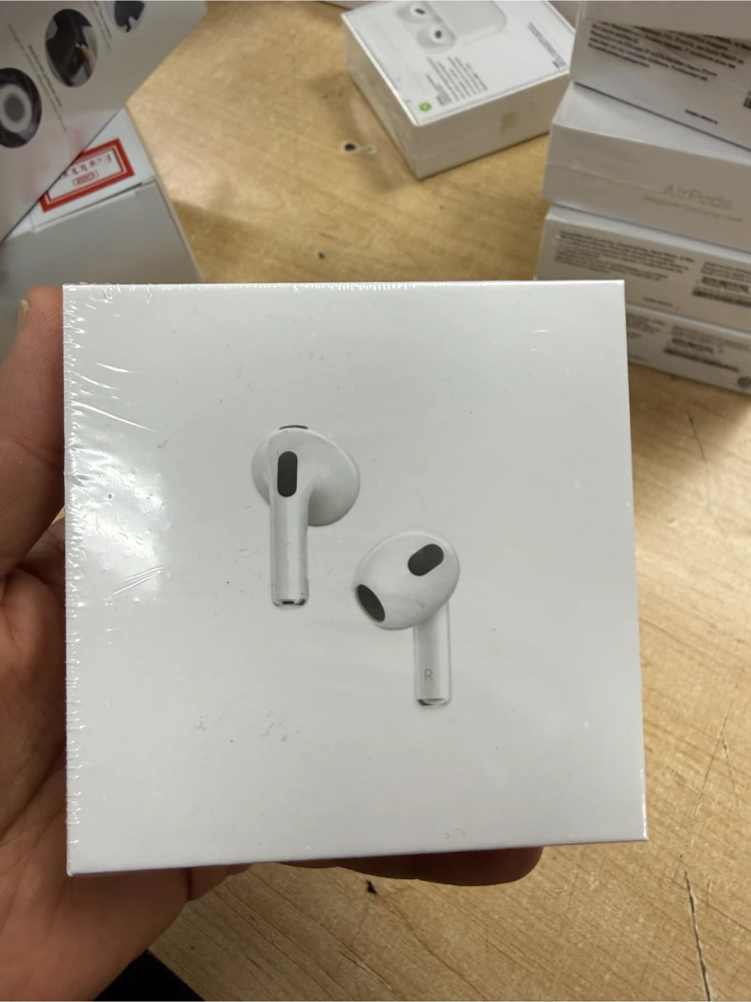 Airpods - photo 2