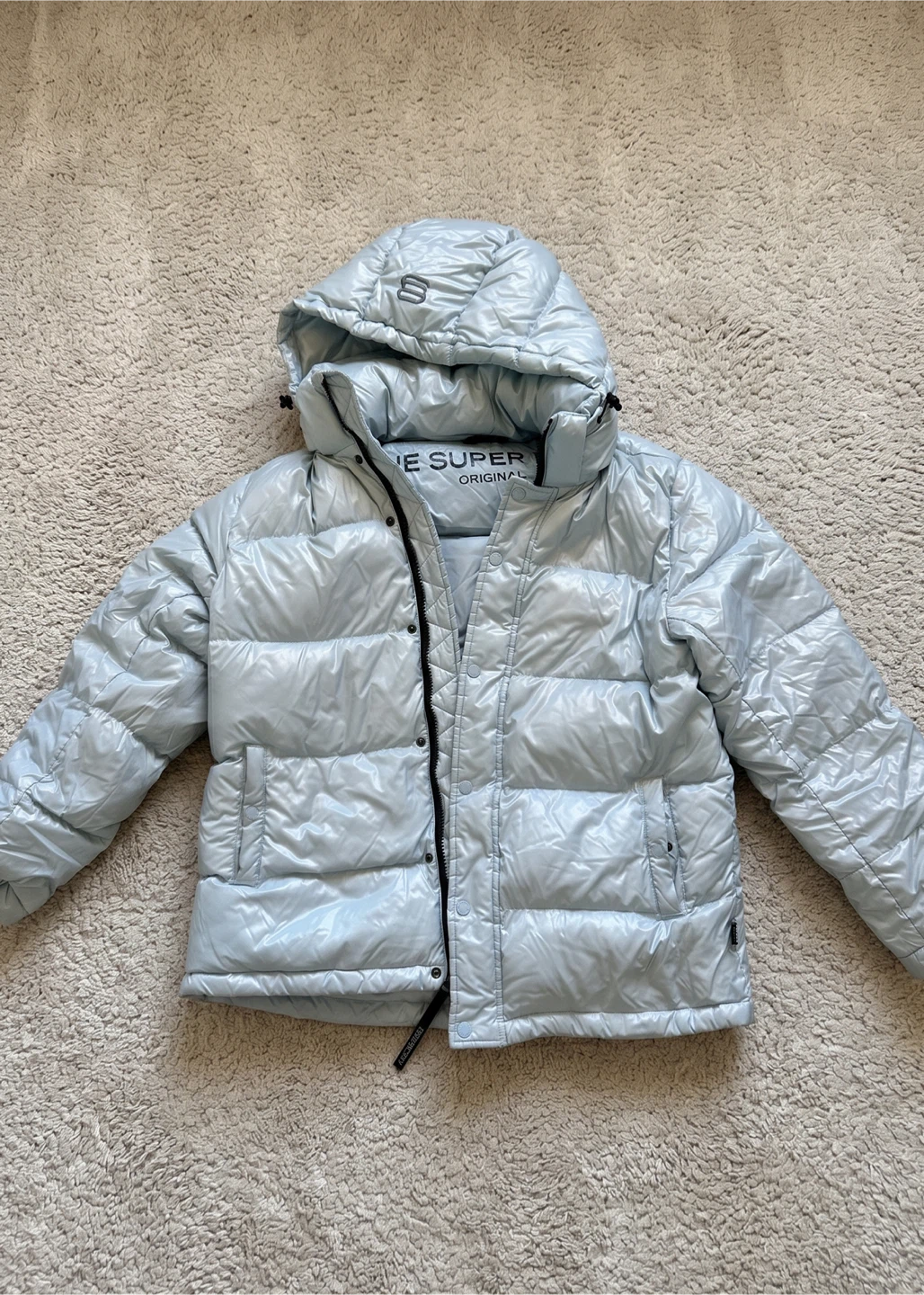 Aritzia Super Puff Jacket | Size M 🥶