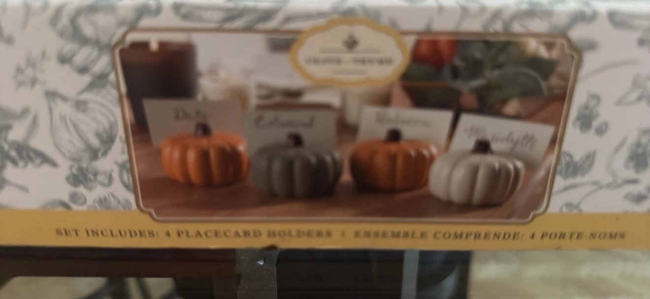 Pumpkin place card holders - photo 2
