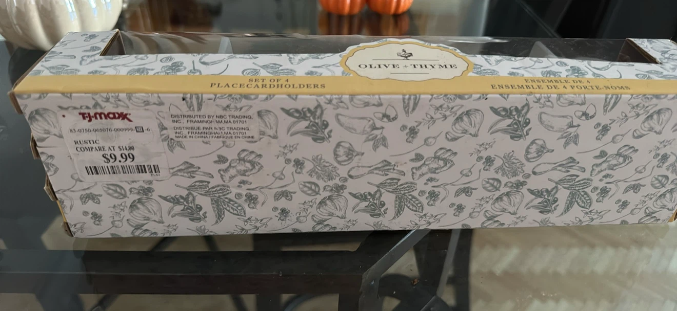 Pumpkin place card holders - photo 5